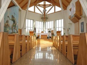 What Are the Benefits of Professional Church Cleaning Services?