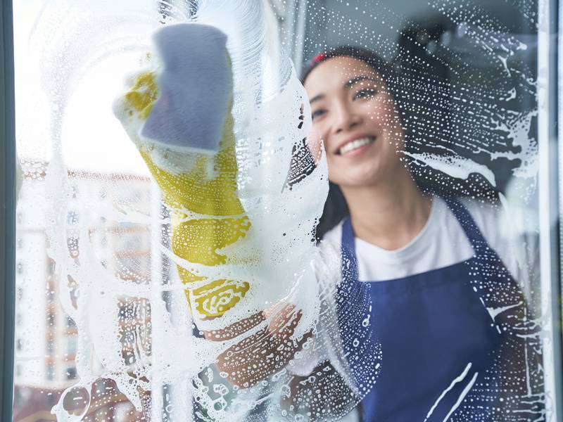 How Often Should I Schedule Commercial Cleaning Services?